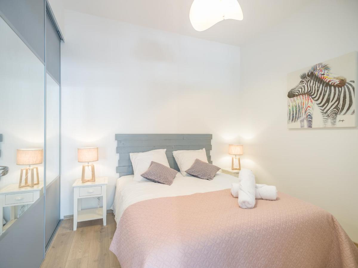 Loft Courtalon - Haut Standing - Patio - Parking Prives Διαμέρισμα Τρουά Εξωτερικό φωτογραφία