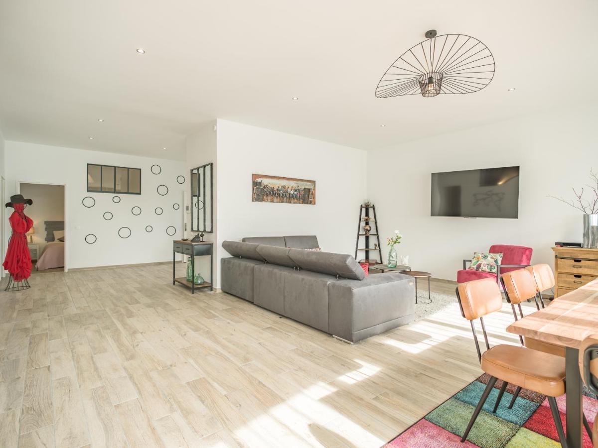 Loft Courtalon - Haut Standing - Patio - Parking Prives Διαμέρισμα Τρουά Εξωτερικό φωτογραφία
