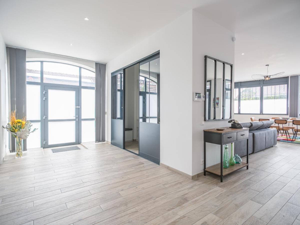 Loft Courtalon - Haut Standing - Patio - Parking Prives Διαμέρισμα Τρουά Εξωτερικό φωτογραφία